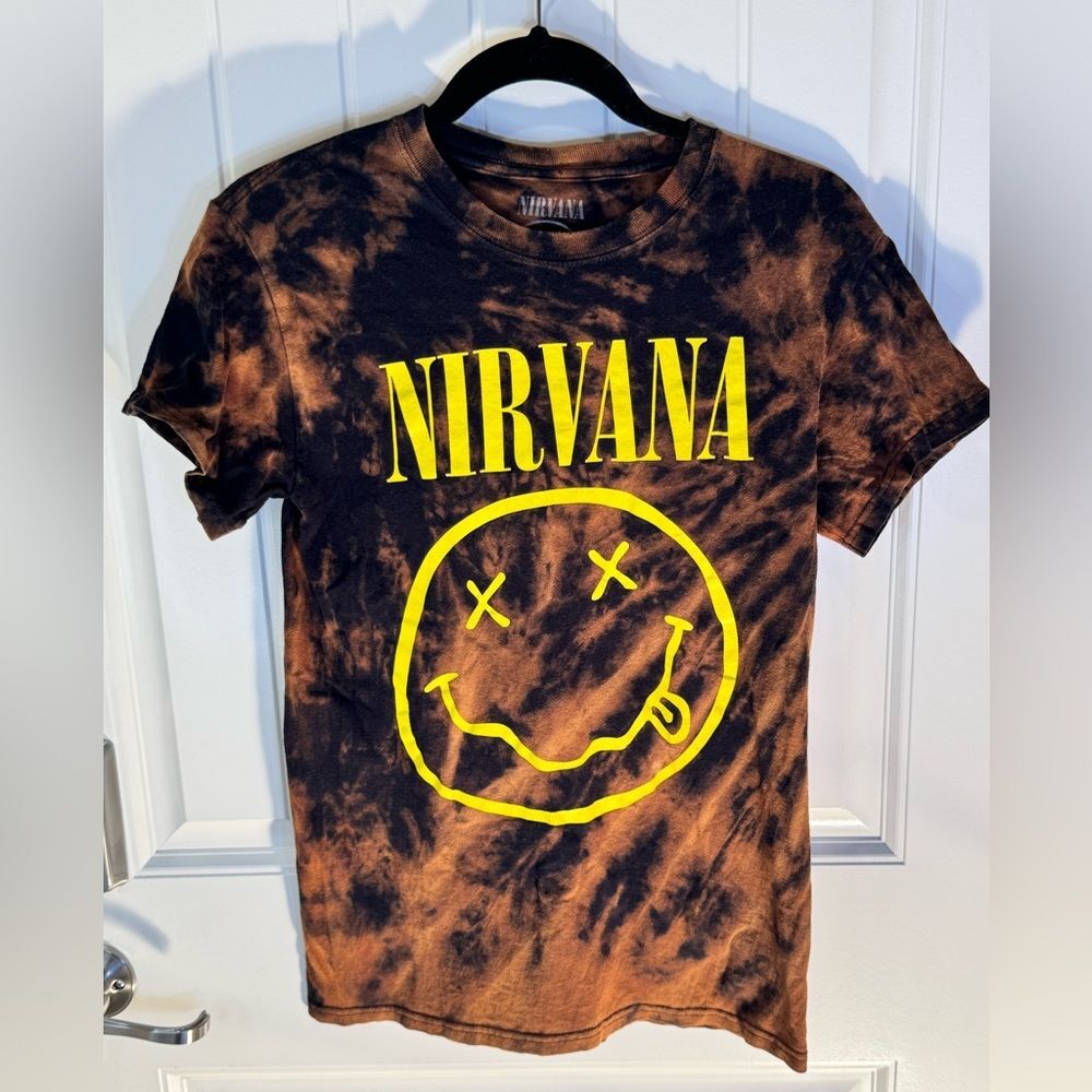 Men’s Small Custom Bleach Dye Nirvana Smiley Face Tee
